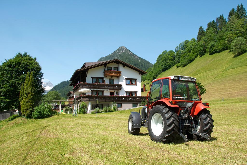 Berghof Am Schwand Hotel Hinterhornbach Exterior photo